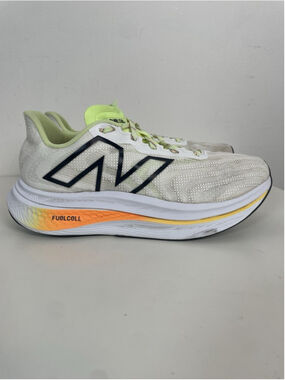 New Balance FuelCell SuperComp Trainer V2 Shoes Mens Size 9 White Lime Hot Mango